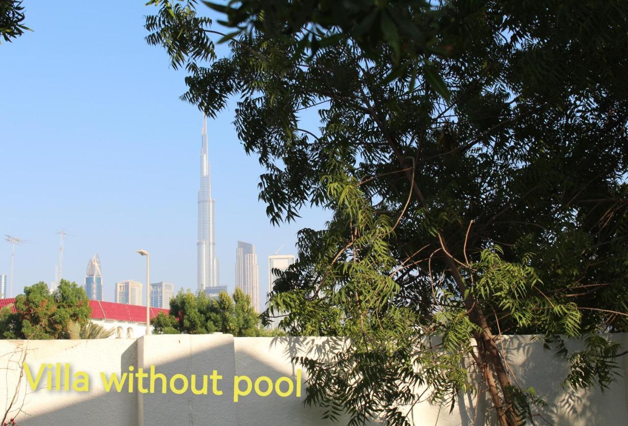 J5 Four Bedroom Villa Holiday Home In Al Wasl For Families Only Dubái Exterior foto